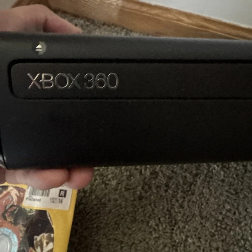 Microsoft Xbox 360 Slim 4GB Console Black (1439) Lot 5 Games Controller Cables